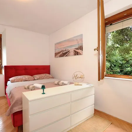 Holiday's House *